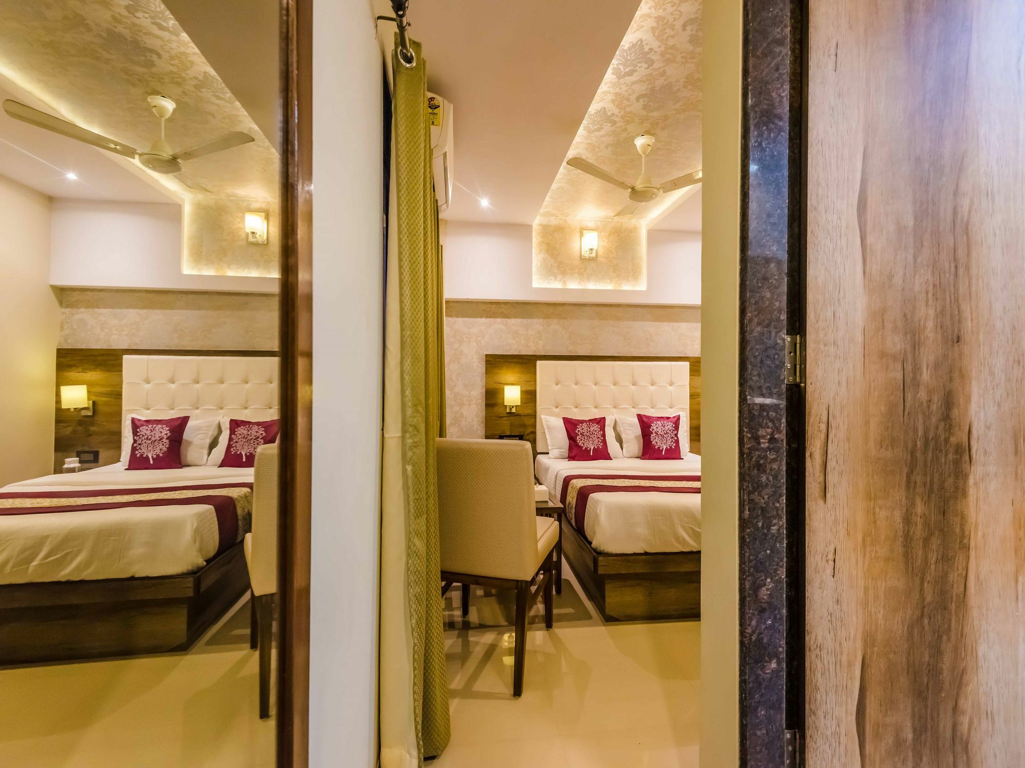 Oyo 6719 Atlas Grand Hotel Bombay Esterno foto