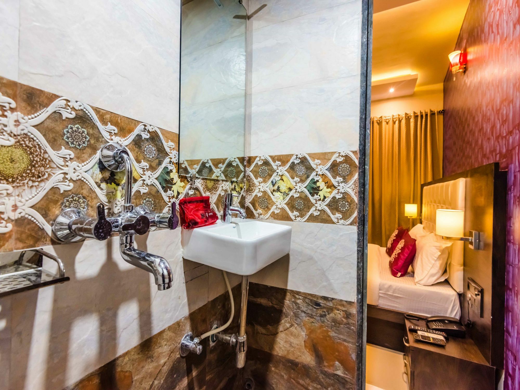 Oyo 6719 Atlas Grand Hotel Bombay Esterno foto